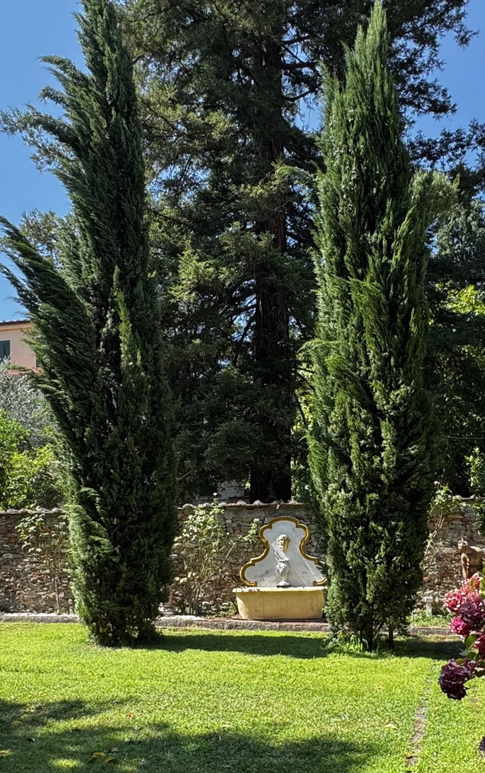 The private garden at I Gelsi di Lucca